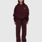 45Keys Basics WineRed Hoodie Front Women Fullbody Web 4999
